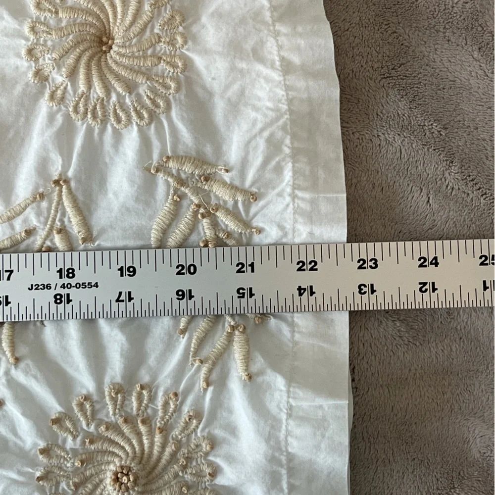 Old Navy Y2K White Beaded Cotton A-Line Skirt Lined Wooden Beads Size 6 Summer